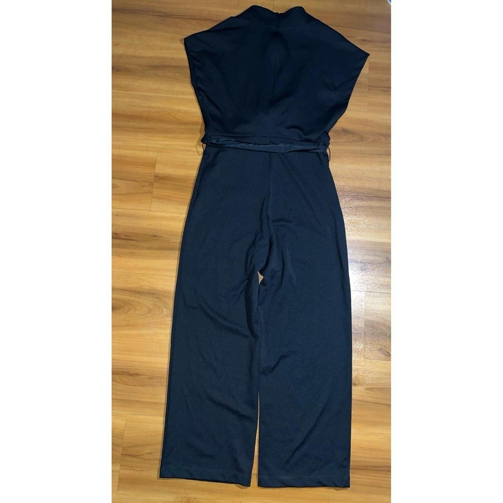 Womens NWT ZARA V-Neck Cap Sleeve Belted Black Crop Dress Casual Jumpsuit - Picture 2 of 6